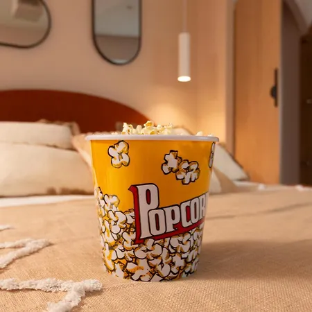 Romantique Ibiza, Jacuzzi, Strasburg