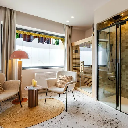 Romantique Ibiza, Jacuzzi, Apartment Straßburg