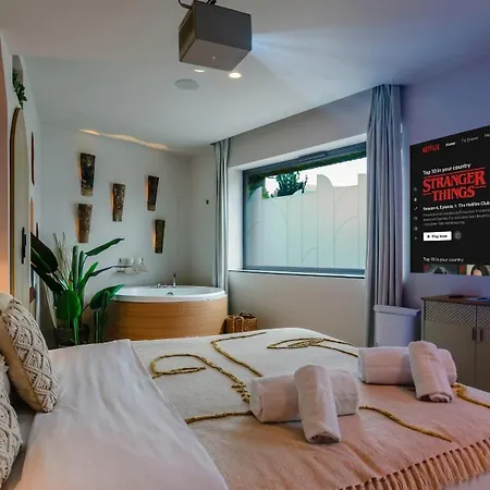 Romantique Ibiza, Jacuzzi,