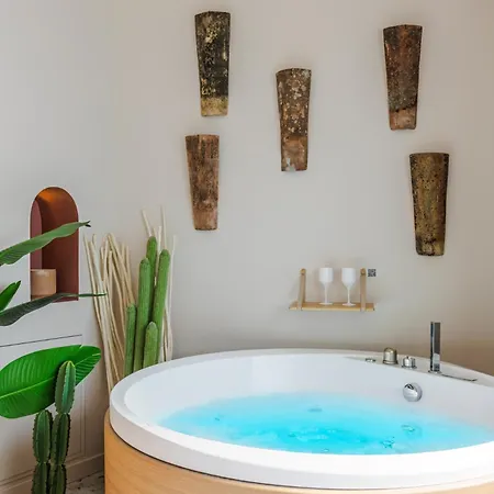 Romantique Ibiza, Jacuzzi,