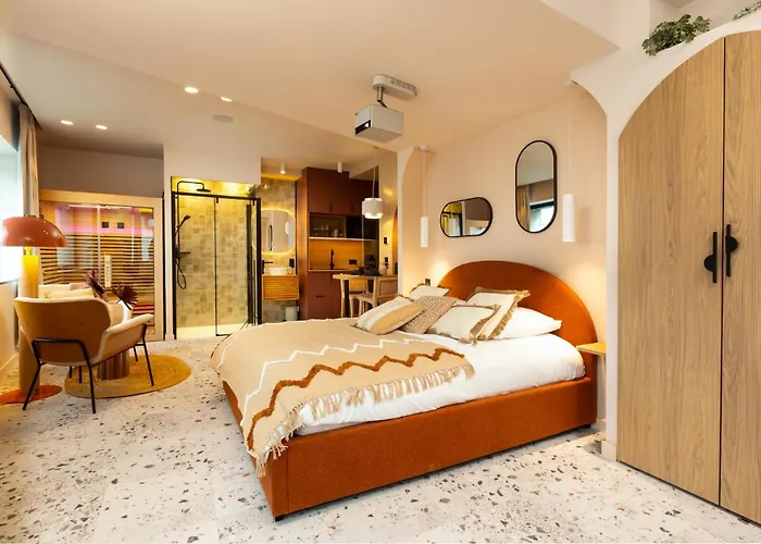 Daire Romantique Ibiza, Jacuzzi, *